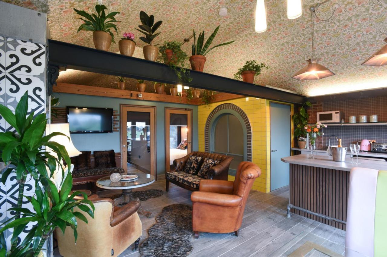 Air Maison - The Cow Shed Wow Factor Countryside Retreat Westbourne  Kültér fotó